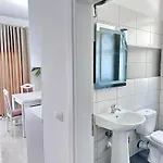 Philip Sea View * Σαράντα