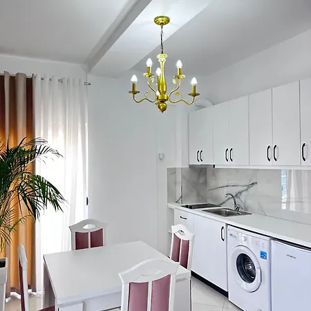 Philip Sea View Apartment