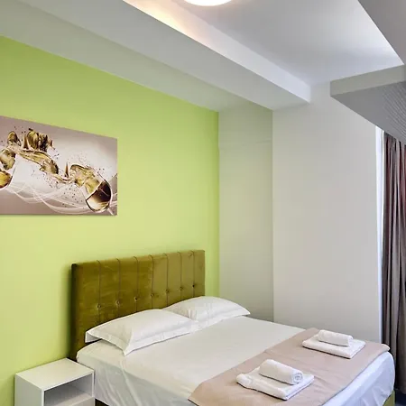 Philip Sea View Apartamento Sarandë