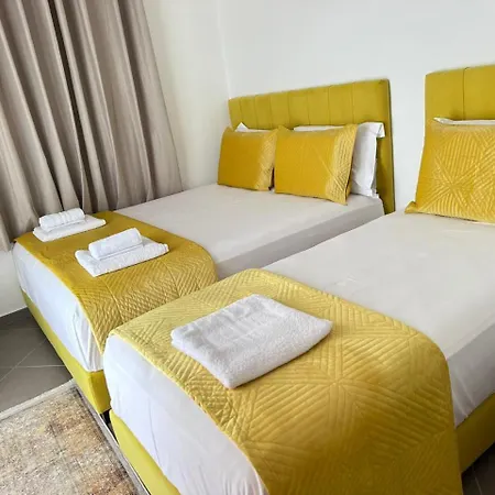 Philip Sea View Apartment