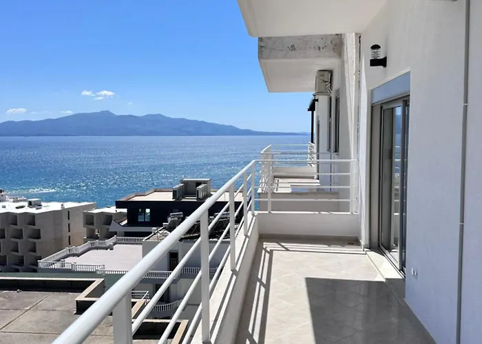 Philip Sea View ساراندا