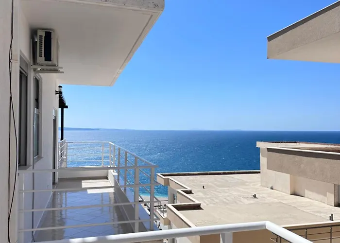 Philip Sea View شقة
